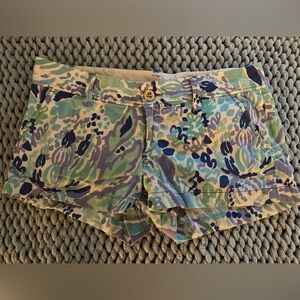 Lilly Pulitzer The Walsh Shorts size 6